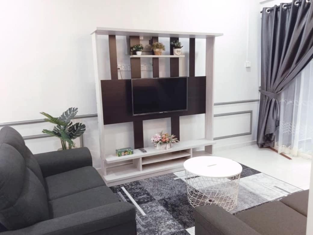 Вилла Private Pool Cassa Dinies, Wifi , Bbq,10 Pax Rantau Panjang Экстерьер фото