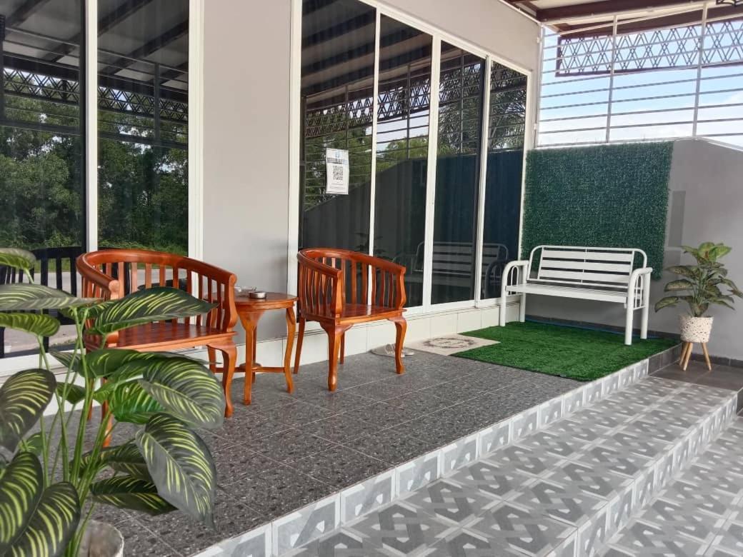 Вилла Private Pool Cassa Dinies, Wifi , Bbq,10 Pax Rantau Panjang Экстерьер фото