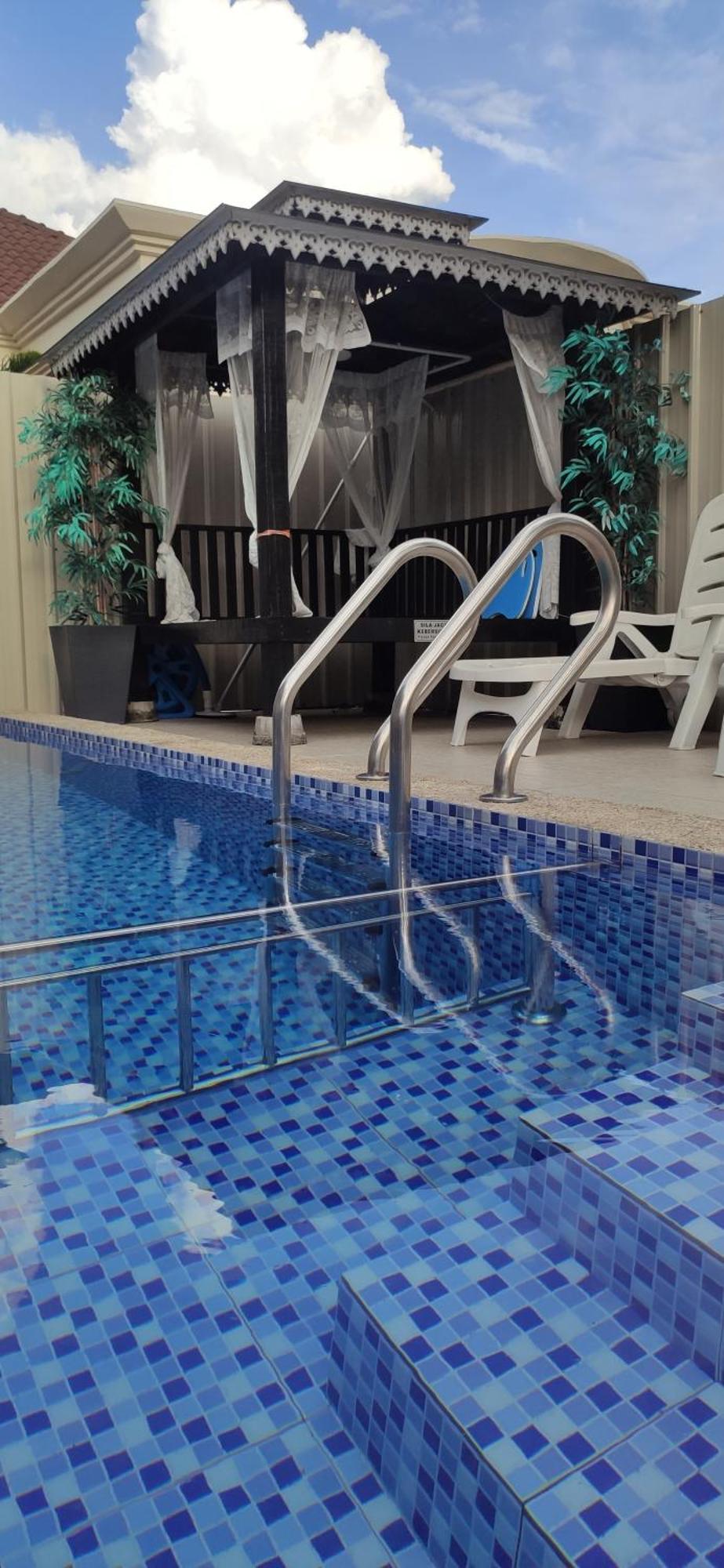 Вилла Private Pool Cassa Dinies, Wifi , Bbq,10 Pax Rantau Panjang Экстерьер фото