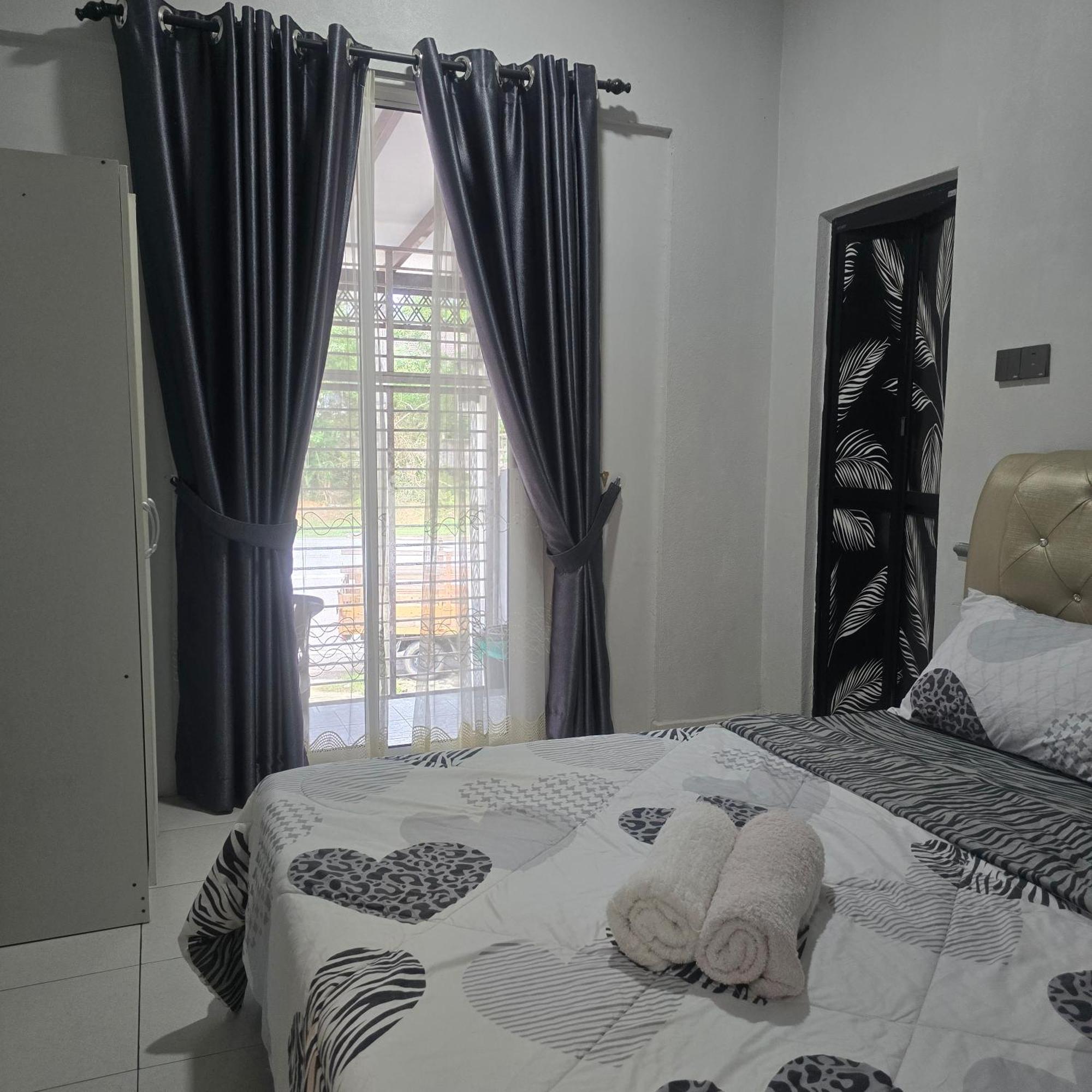Вилла Private Pool Cassa Dinies, Wifi , Bbq,10 Pax Rantau Panjang Экстерьер фото